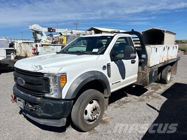 Ford F-550 Бордови
