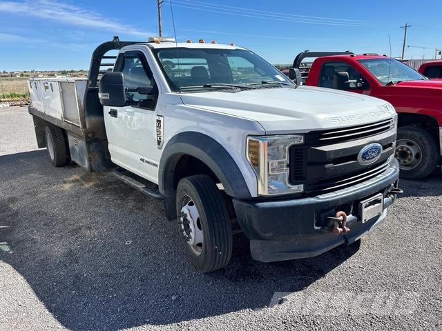 Ford F-550 Бордови