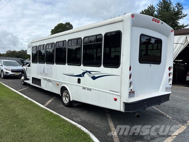 Ford F-550 Mikroautobusi