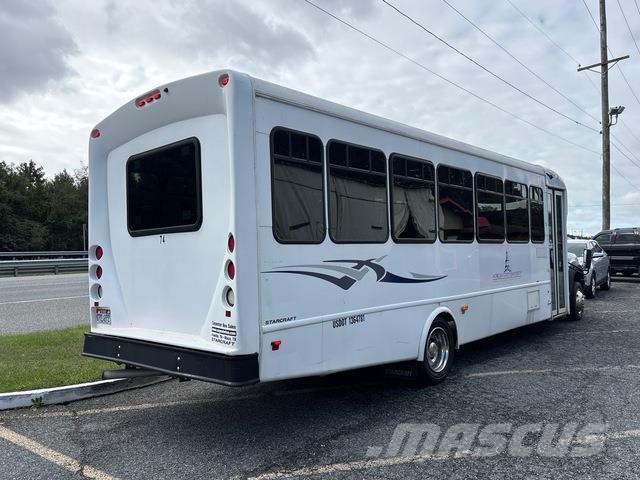 Ford F-550 Mikroautobusi