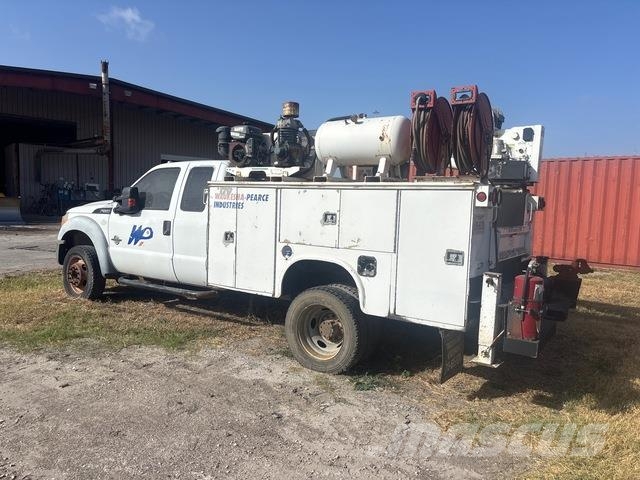 Ford F-550 Pilsētas atkritumvedēji
