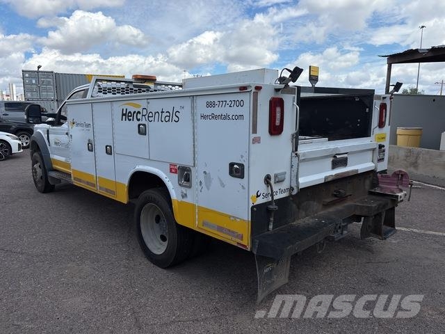 Ford F-550 مركبات الأغراض العامة