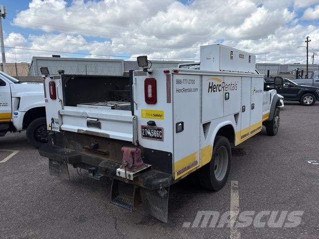 Ford F-550 مركبات الأغراض العامة