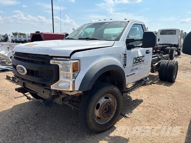 Ford F-550 Kabine i unutrašnjost