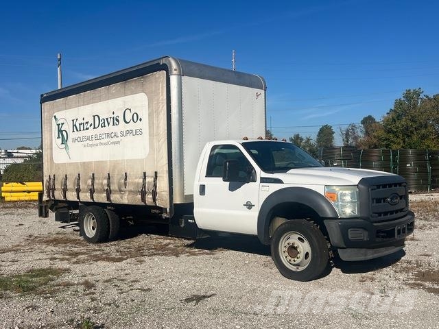 Ford F-550 Camiones caja cerrada