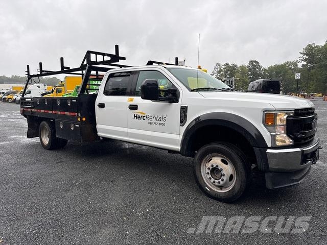 Ford F-550 Flatbed / Dropside trucks
