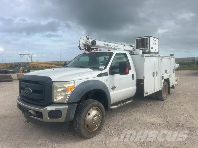 Ford F-550 Vehículos municipales multiusos
