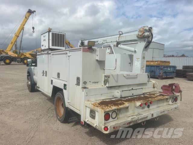 Ford F-550 Vehículos municipales multiusos