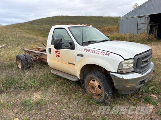 Ford F-550 Hytter och interiör