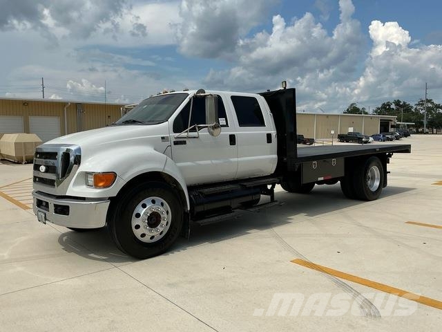 Ford F-650 شاحنات مسطحة/مفصلية الجوانب