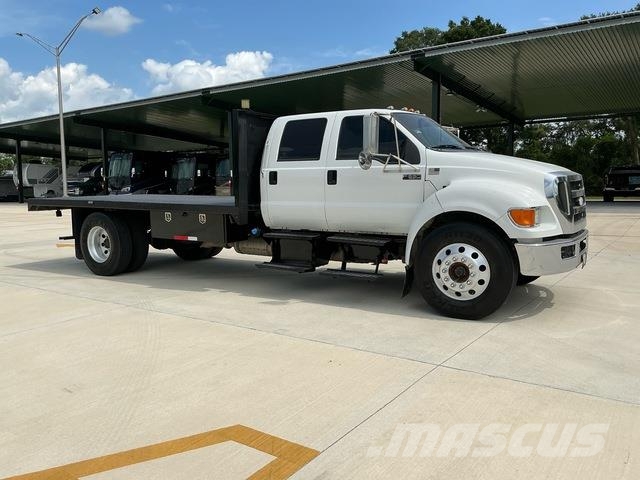 Ford F-650 شاحنات مسطحة/مفصلية الجوانب