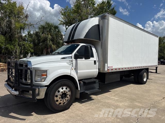 Ford F-650 Грузовики-Фургоны