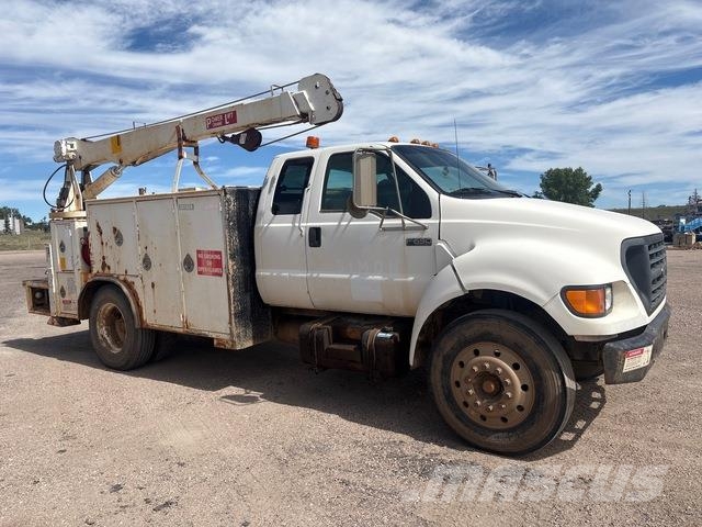 Ford F-650 都市/通用型車輛