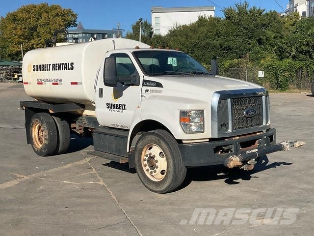 Ford F-650 Kamioni za vodu