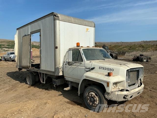 Ford F-700 Sanduk kamioni