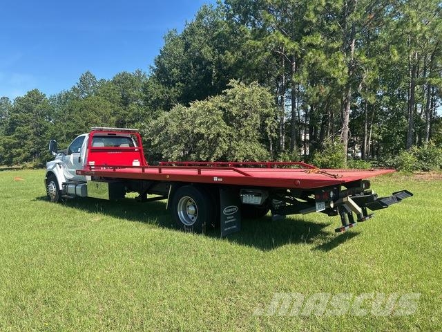 Ford F-750 Šleperi za vozila