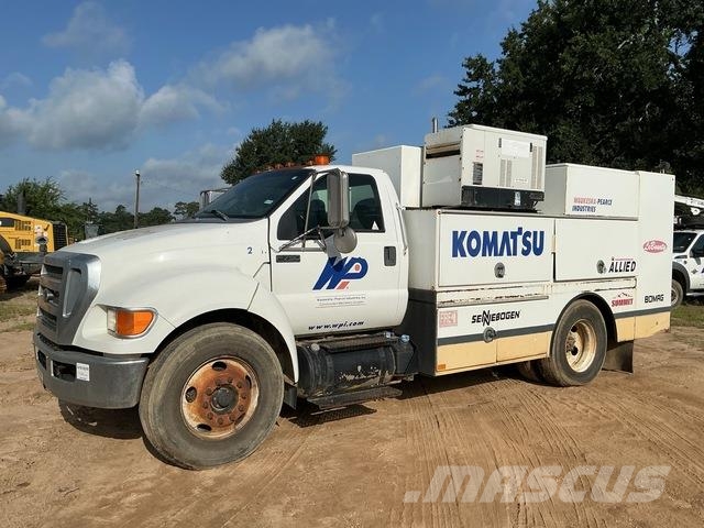 Ford F-750 Camiones cisternas