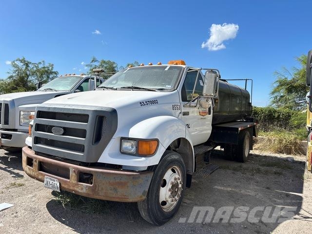 Ford F-750 Water tankers