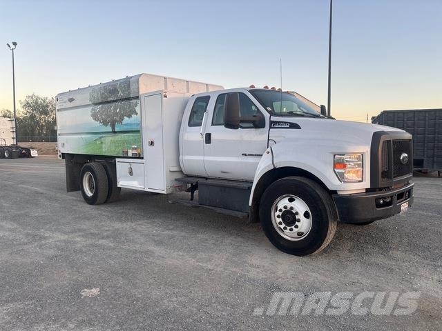Ford F-750 شاحنات نقل ألواح الخشب