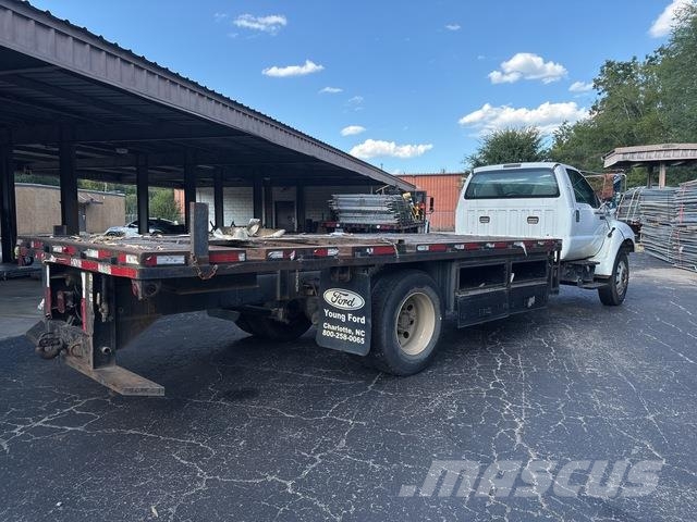 Ford F-750 Flatbed kamyonlar