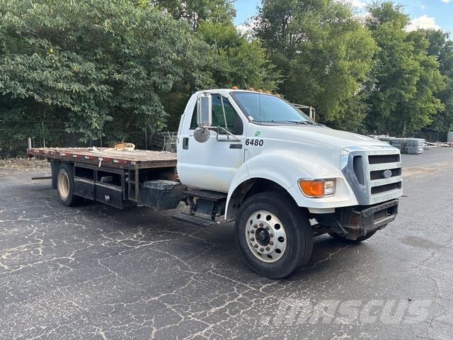 Ford F-750 Flatbed kamyonlar