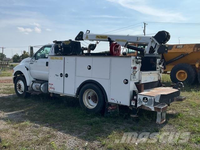 Ford F-750 Municipal / general purpose vehicles
