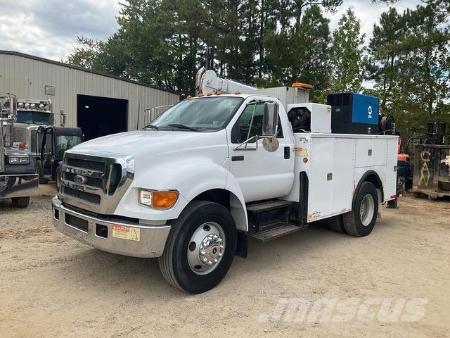 Ford F-750 Komunalna vozila za opštu namenu
