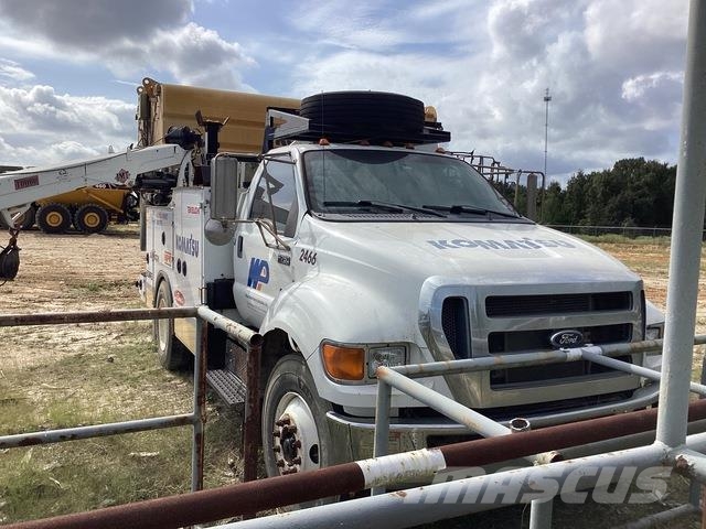 Ford F-750 Municipal / general purpose vehicles