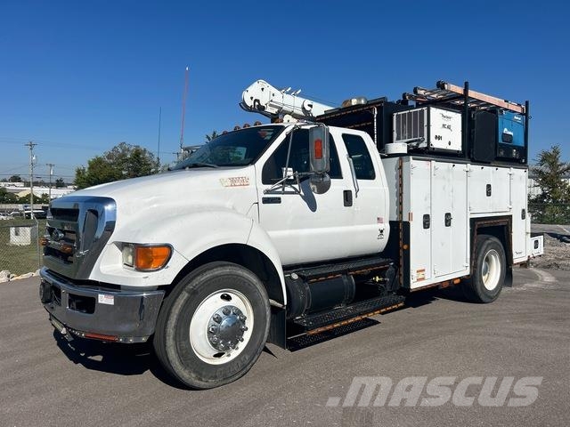 Ford F-750 Super Duty Komunalna vozila