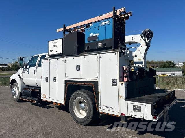 Ford F-750 Super Duty Komunalna vozila