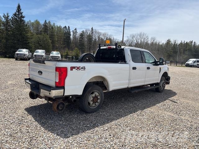 Ford F350 شاحنات خفيفة/مفصلية الجوانب