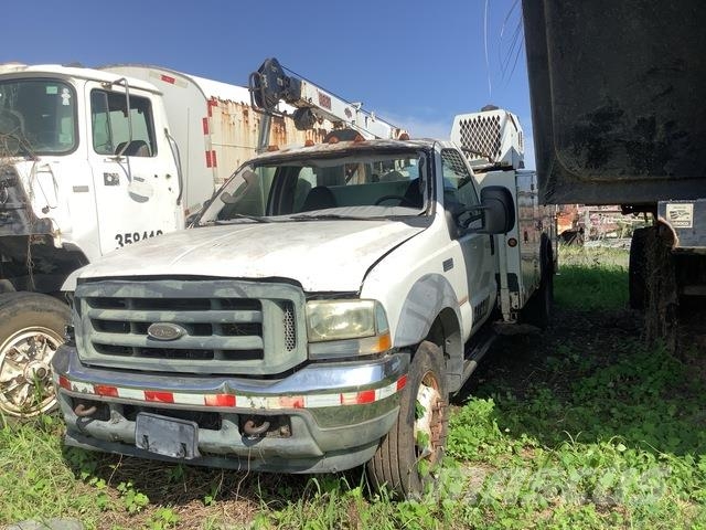 Ford F550XL Vehículos municipales multiusos