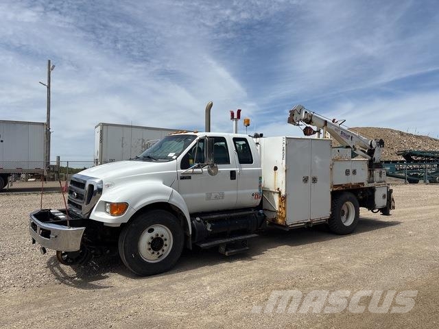 Ford F750 مركبات الأغراض العامة