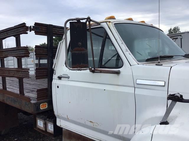 Ford F800 Madelautod