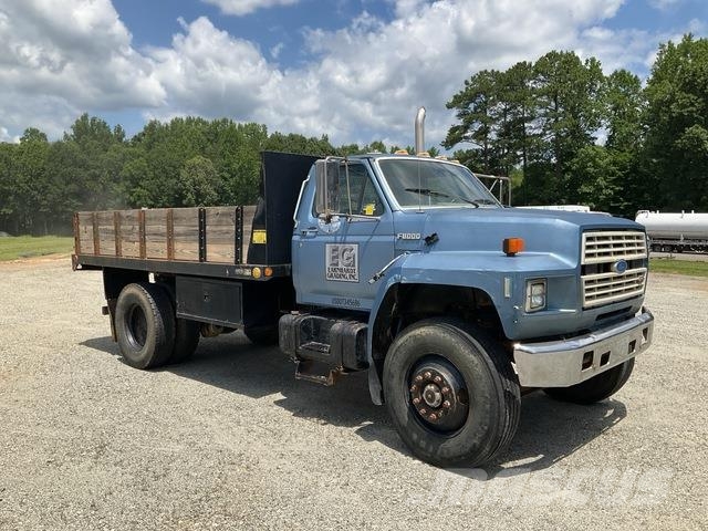 Ford F8000 Sora- ja kippiautot
