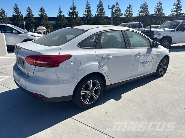 Ford Focus Cars
