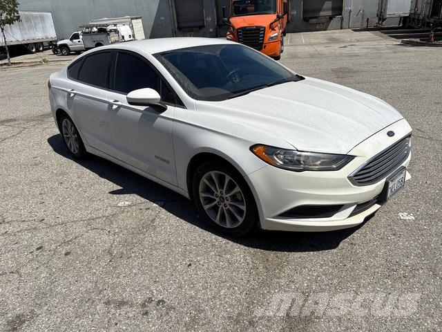 Ford Fusion Automašīnas