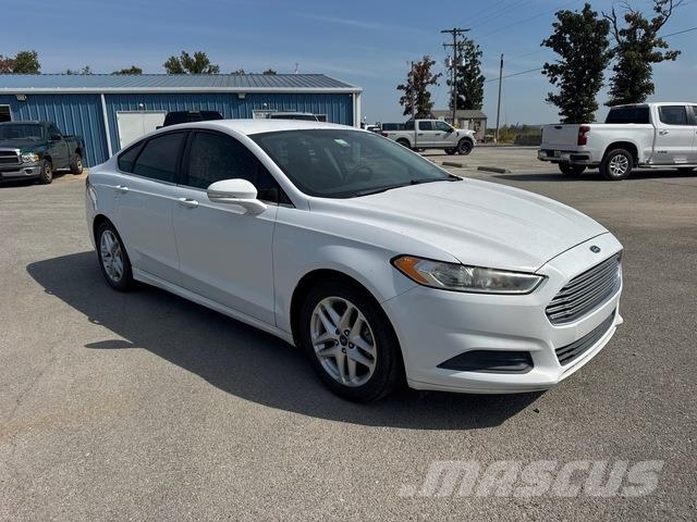 Ford Fusion Lengvieji automobiliai
