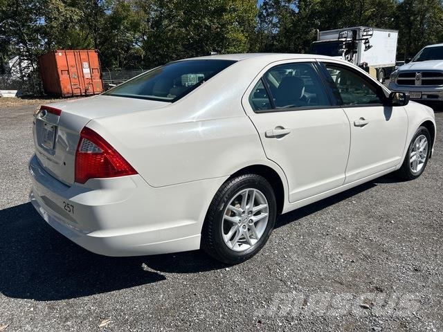 Ford Fusion Avtomobili