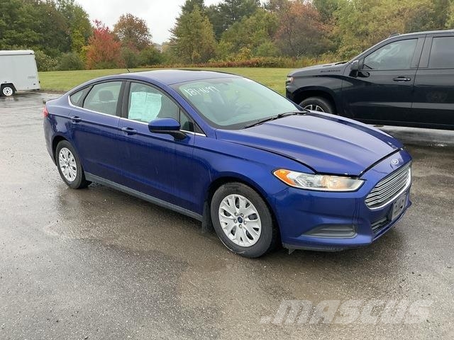 Ford Fusion S Auto