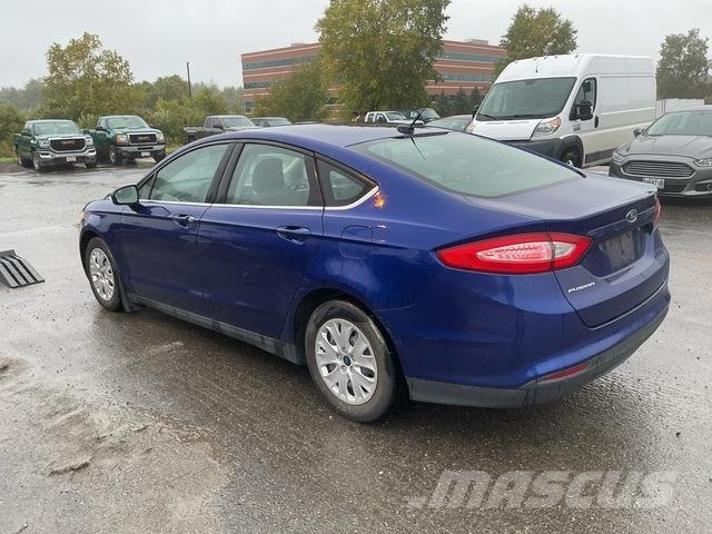 Ford Fusion S Auto