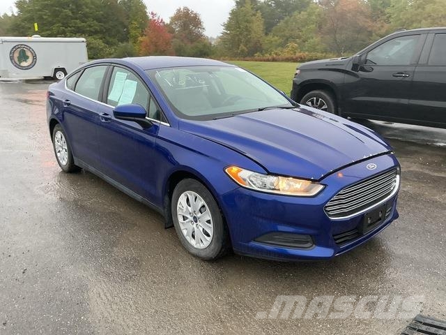 Ford Fusion S Auto
