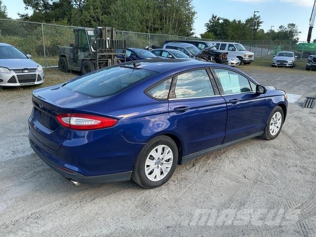 Ford Fusion S Auto