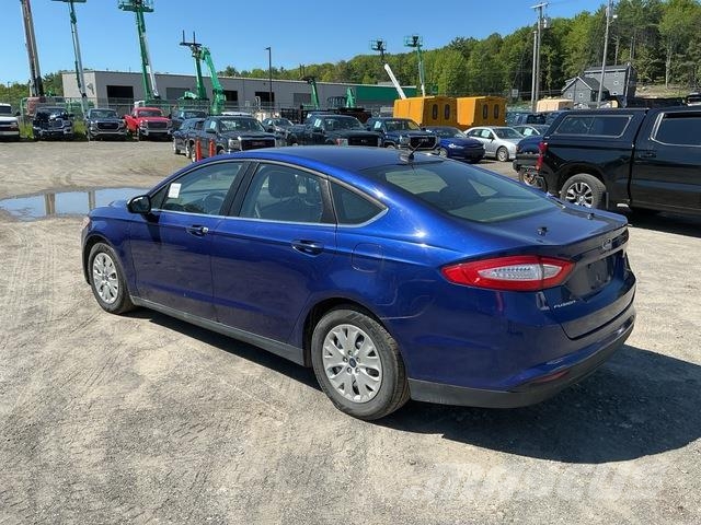 Ford Fusion S Avtomobili