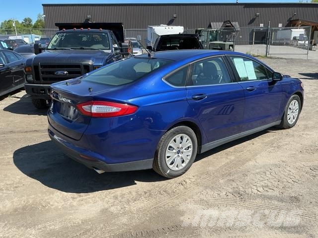 Ford Fusion S Avtomobili
