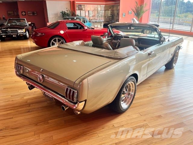 Ford Mustang Automašīnas