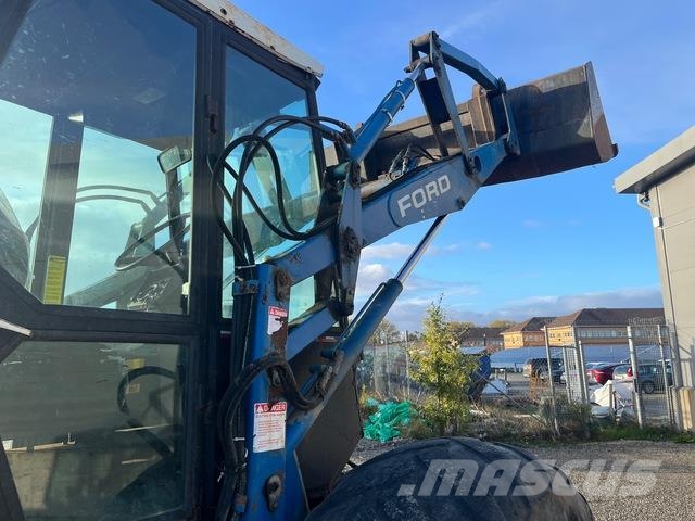 Ford New Holland Versatile 276 Costruzioni - Altro