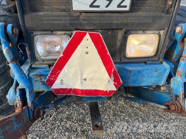 Ford New Holland Versatile 276 Costruzioni - Altro