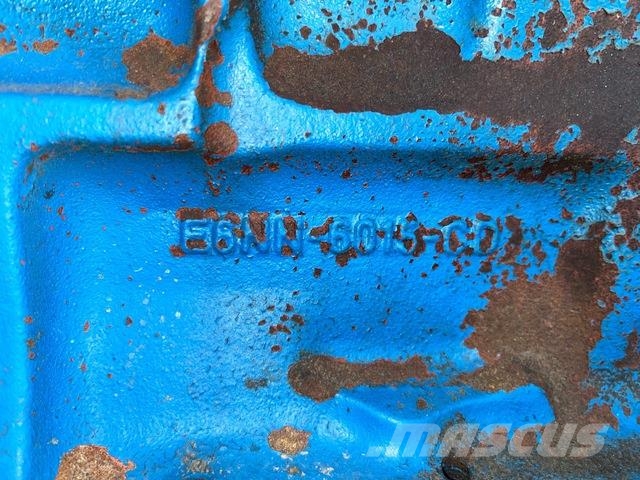 Ford New Holland Versatile 276 Costruzioni - Altro
