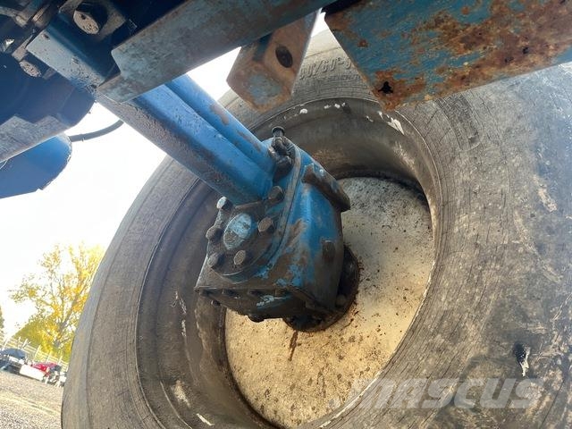 Ford New Holland Versatile 276 Costruzioni - Altro